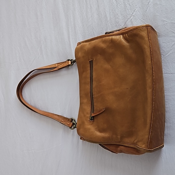 Leather shoulder bag - Picture 5 of 12